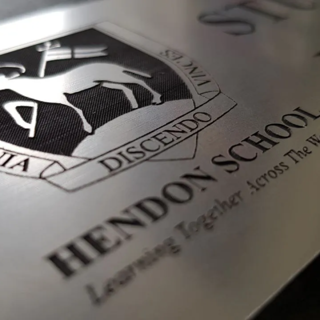 hendon school aluminium composite sign