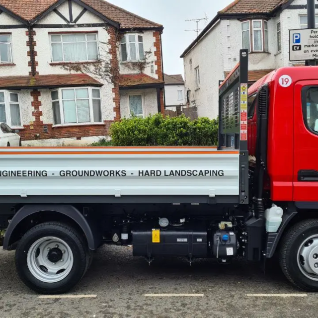 brika contractors tipper van branding