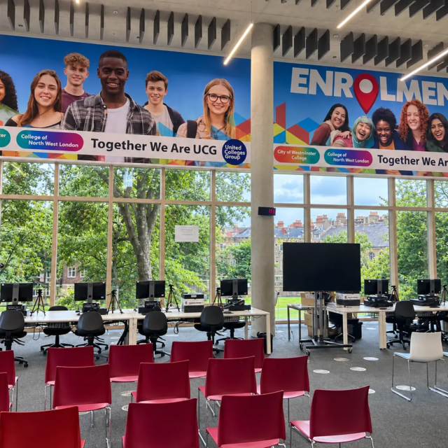 college-signage-large-banner