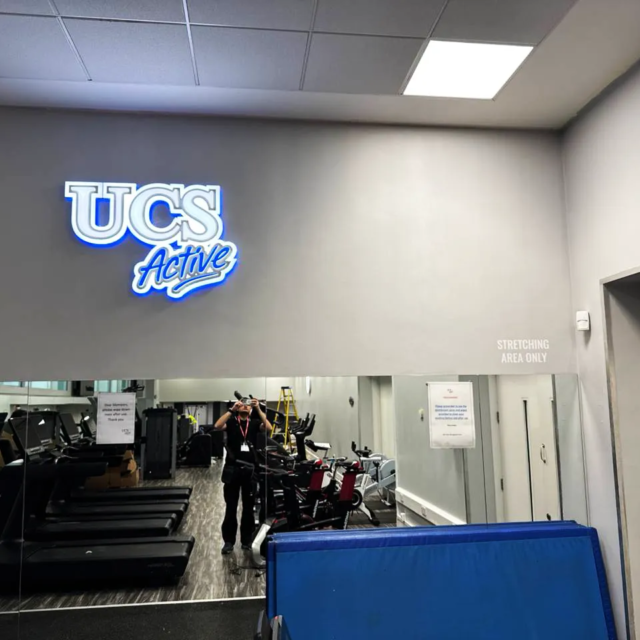 ucs active illuminated sign for gym